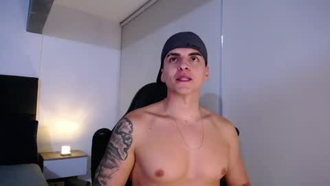 Snapshot of christianvalenzia chatting on 26, 11, 2025 Christian online show from 26, 11, 2025