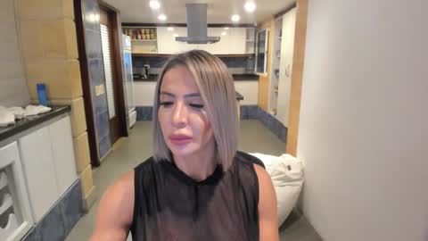 Snapshot of christiekroes chatting on 19, 2, 2025 Christiekroes online show from 19, 2, 2025