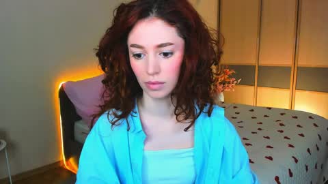 christinaconteeree online show from 6, 4, 2026