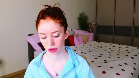 christinaconteeree online show from 4, 5, 2026