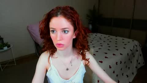 christinaconteeree online show from 24, 5, 2026