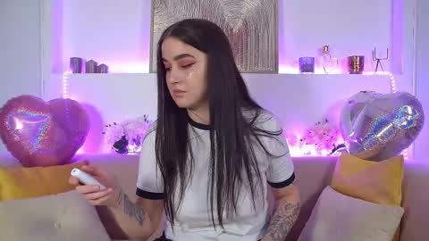Snapshot of christinamilton chatting on 14, 2, 2025 Christina online show from 14, 2, 2025