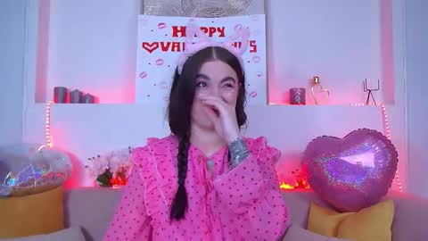Snapshot of christinamilton chatting on 14, 2, 2025 Christina online show from 14, 2, 2025