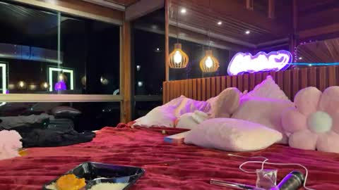 Christina Sage online show from 21, 6, 2026