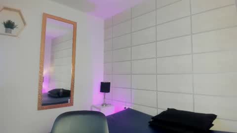 Christine  online show from 19, 3, 2026