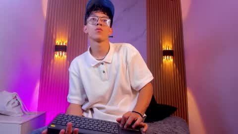 Chrisopher Hunter online show from 19, 3, 2026