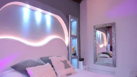 christopher_whitaker online show from 9, 2, 2026