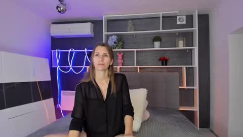Snapshot of christybrooks chatting on 23, 10, 2025 ChristyBrooks online show from 23, 10, 2025