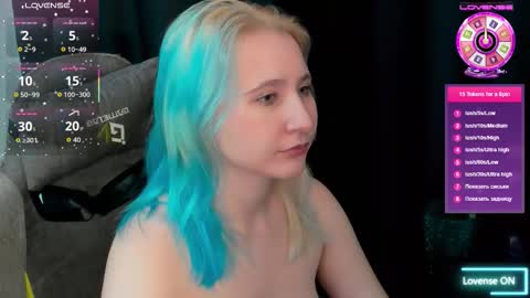 christyw3b online show from 10, 11, 2025