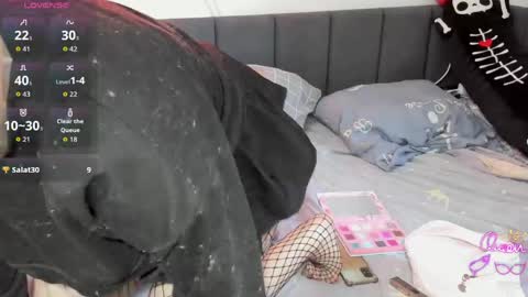 christyw3b online show from 28, 3, 2026