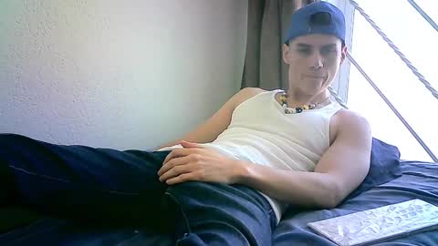 Chrixtopherobin online show from 11, 12, 2024