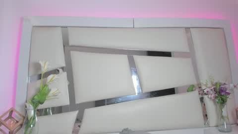 instagram chrystaljade.1 online show from 3, 12, 2024