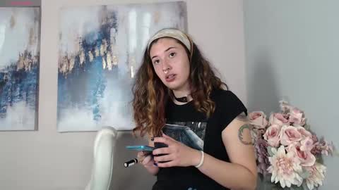 Vanesa online show from 4, 3, 2025