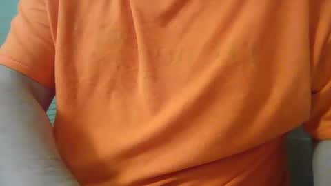 Snapshot of chubbycub14 chatting on 10, 10, 2025 chubbycub14 online show from 10, 10, 2025
