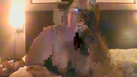 chubbycutie420 online show from 4, 10, 2025