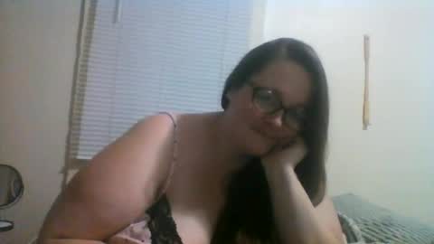 Snapshot of chubbycutie420 chatting on 18, 6, 2026 chubbycutie420 online show from 18, 6, 2026