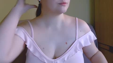 Snapshot of chubbymaia chatting on 26, 2, 2025 Maia online show from 26, 2, 2025