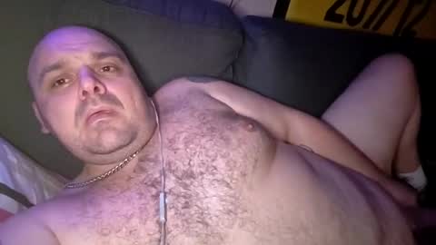 Snapshot of chubbyman40 chatting on 8, 5, 2026 chubbyman40 online show from 8, 5, 2026