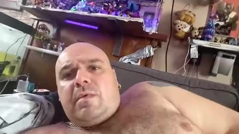 Snapshot of chubbyman43 chatting on 14, 5, 2026 chubbyman43 online show from 14, 5, 2026