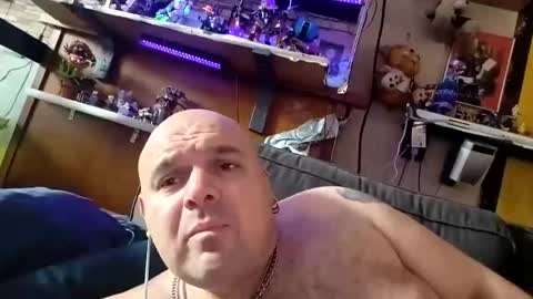 Snapshot of chubbyman43 chatting on 18, 5, 2026 chubbyman43 online show from 18, 5, 2026