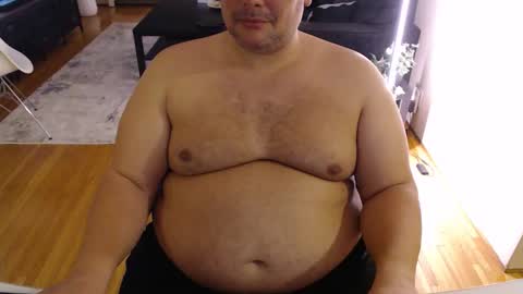 Snapshot of chubbyvix chatting on 3, 3, 2026 AstorYvr online show from 3, 3, 2026