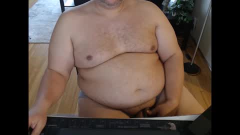 Snapshot of chubbyvix chatting on 28, 4, 2026 AstorYvr online show from 28, 4, 2026