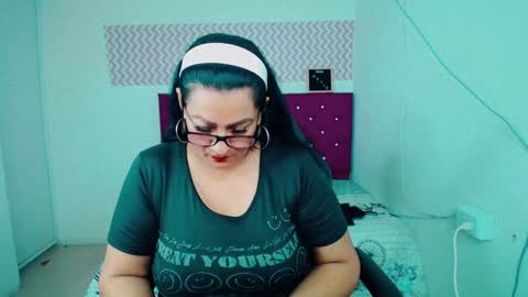 Snapshot of chubymature_ chatting on 4, 1, 2025 Lulu online show from 4, 1, 2025