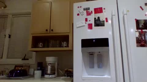 chuck354139 online show from 17, 9, 2025