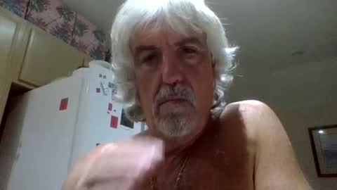 chuck354139 online show from 16, 10, 2025