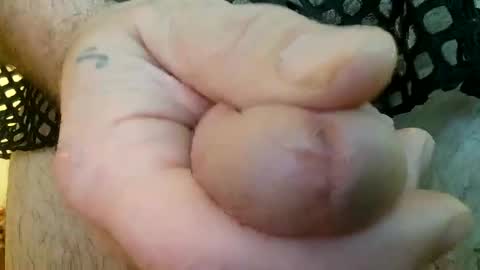 chuffmcgruff315 online show from 21, 4, 2026