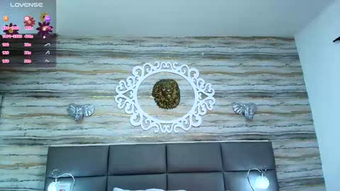 ...   ... online show from 30, 1, 2025