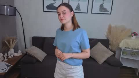 Snapshot of ciaragately chatting on 5, 4, 2026 My name is Mia hello everyone online show from 5, 4, 2026