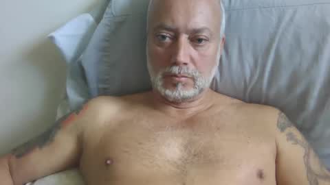 Snapshot of ciggyfet chatting on 2, 10, 2025 ciggyfet online show from 2, 10, 2025