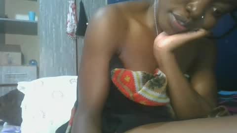 cilia petite online show from 10, 3, 2025