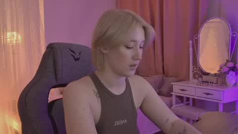 Cin Bellamy online show from 17, 3, 2026