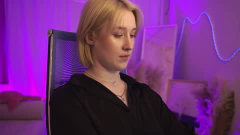 Cin Bellamy online show from 2, 4, 2026