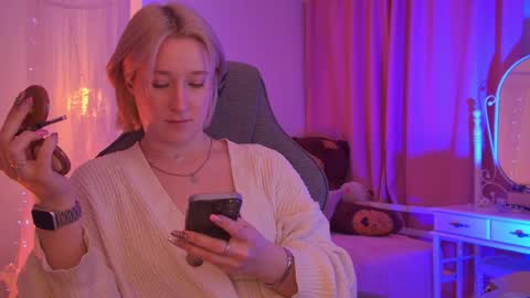 Cin Bellamy online show from 9, 4, 2026