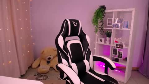 Cindy online show from 21, 10, 2025