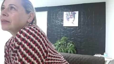 cinthia1609 online show from 21, 2, 2025