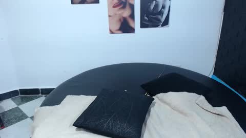 Cinthya online show from 19, 11, 2025