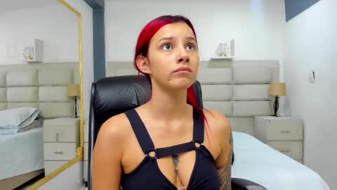 Snapshot of cintiacolins chatting on 16, 11, 2025 CintiaCollins online show from 16, 11, 2025