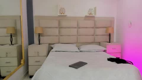 Snapshot of cintiacolins chatting on 21, 11, 2025 CintiaCollins online show from 21, 11, 2025