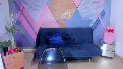  CINTIA  online show from 18, 1, 2025