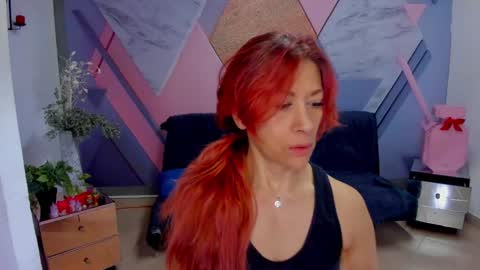  CINTIA  online show from 19, 1, 2025
