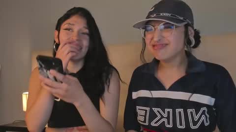 Snapshot of cintya_kors chatting on 8, 3, 2025 Cintya online show from 8, 3, 2025