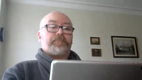 Snapshot of cip1975 chatting on 18, 2, 2025 cip1975 online show from 18, 2, 2025