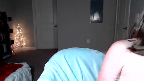 Snapshot of circeeve chatting on 7, 12, 2024 circeeve was circebubbly 3 online show from 7, 12, 2024