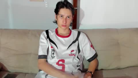 cirosky_elchicopolla online show from 10, 2, 2026