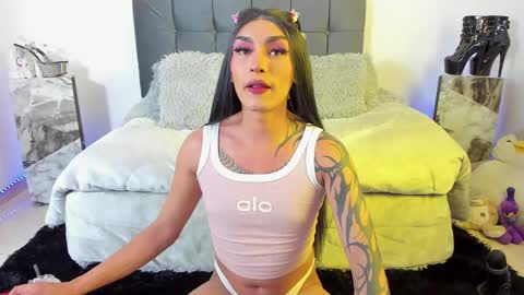 Snapshot of citry_tv chatting on 3, 3, 2025 Citrina Tallulah Vanexandra online show from 3, 3, 2025