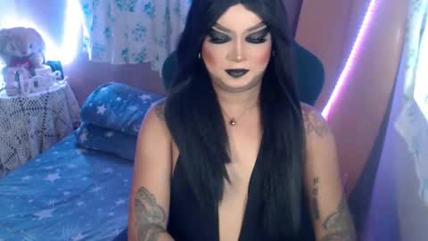 QUEEN CESS online show from 22, 4, 2026